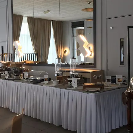 Restaurant D'application Lesdiguieres - Ecole Hoteliere - 4*